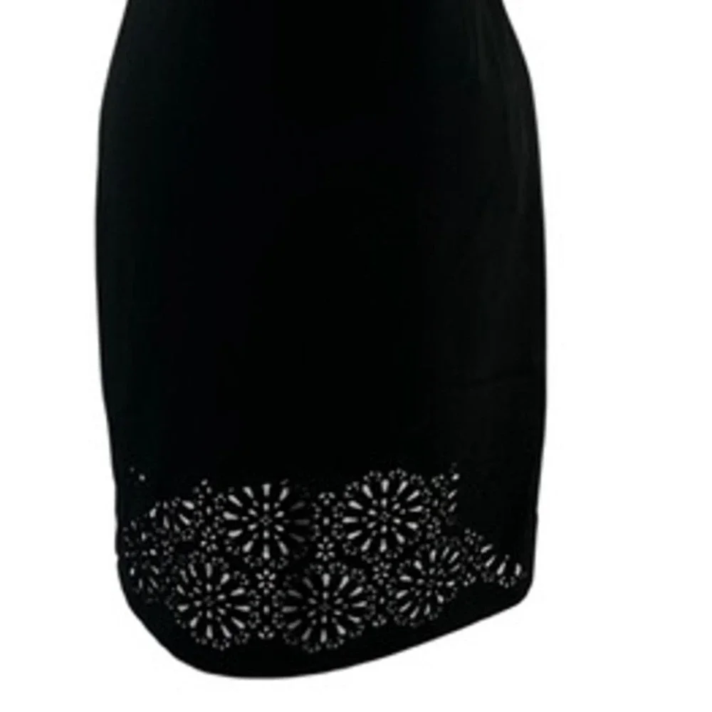 Banana Republic Black Laser Cut Floral Hem Sheath‎ Dress Size 6